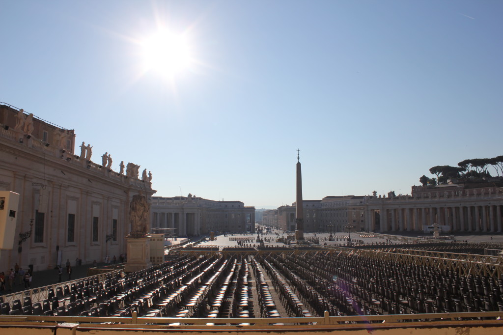 St. Peter's Square during the early morning when it's all quiet...very peaceful.